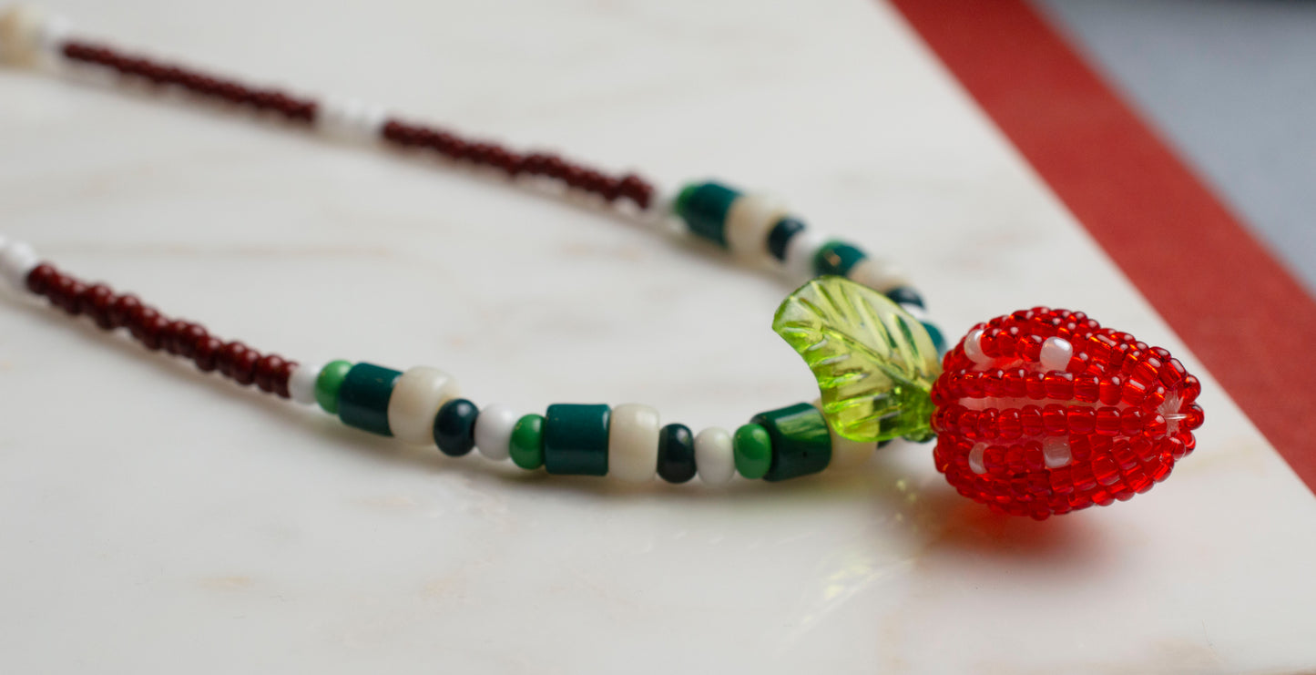 Collana Fragola