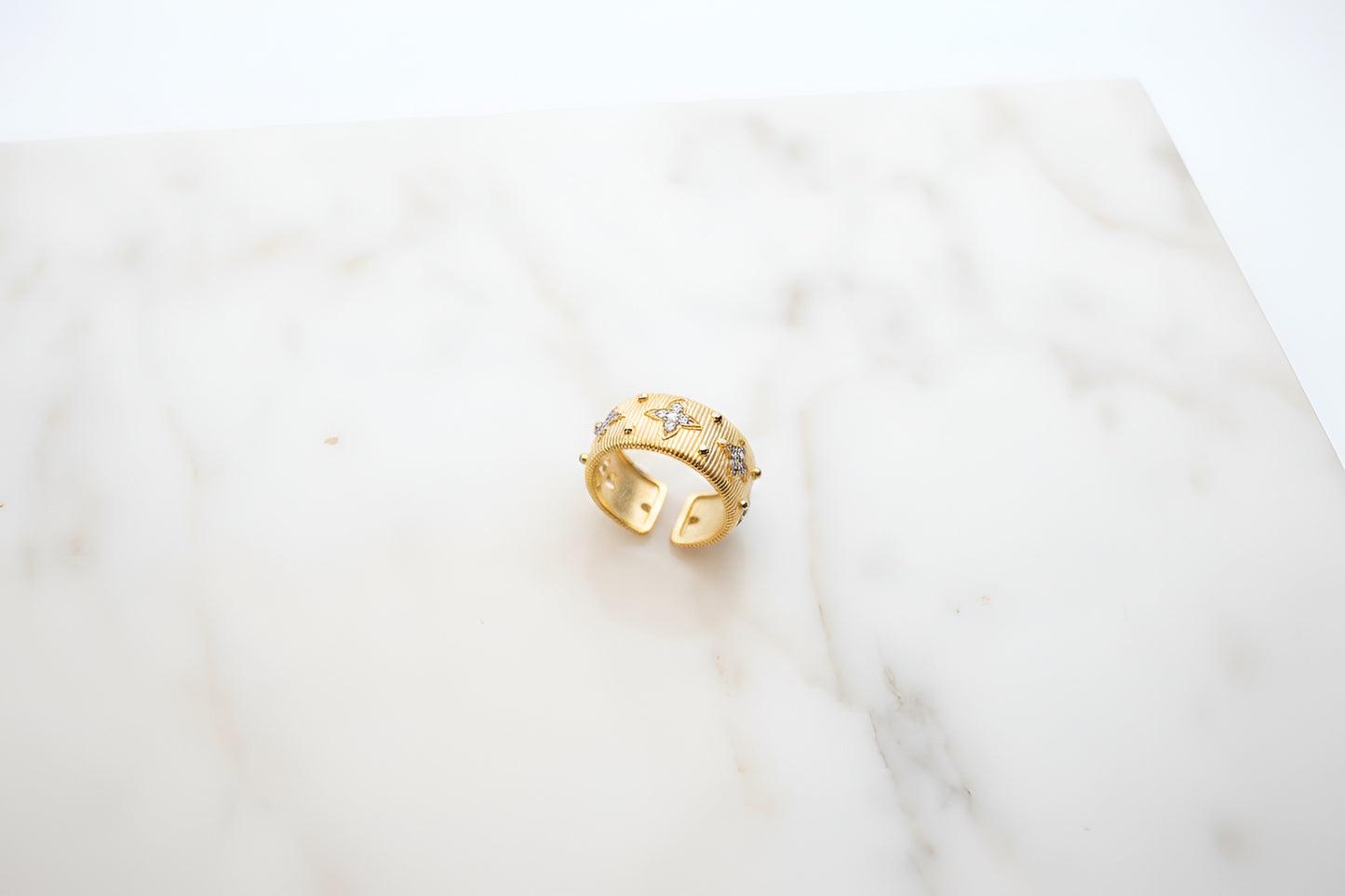 Anello